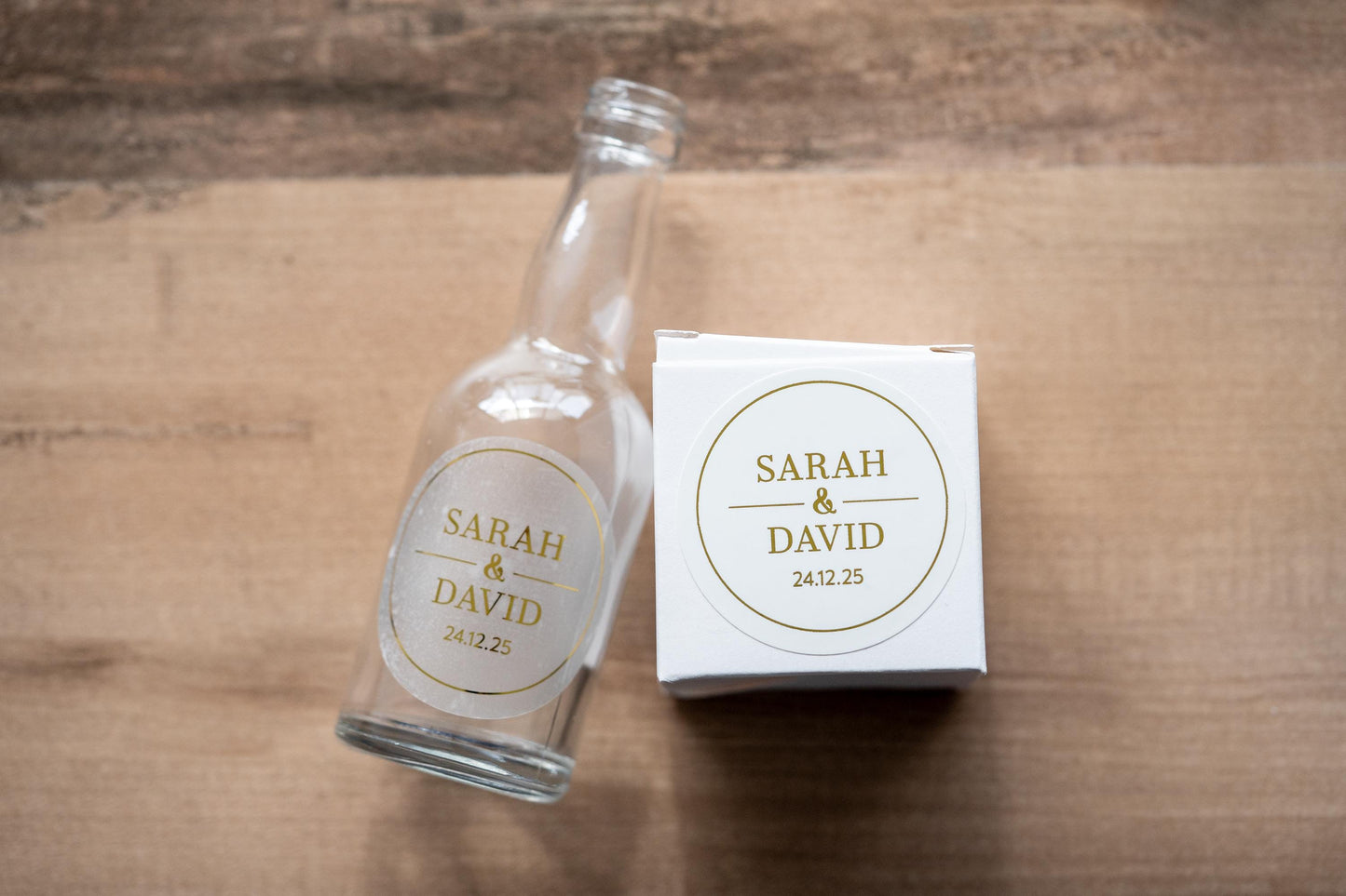 Personalised Foil Round Wedding Stickers